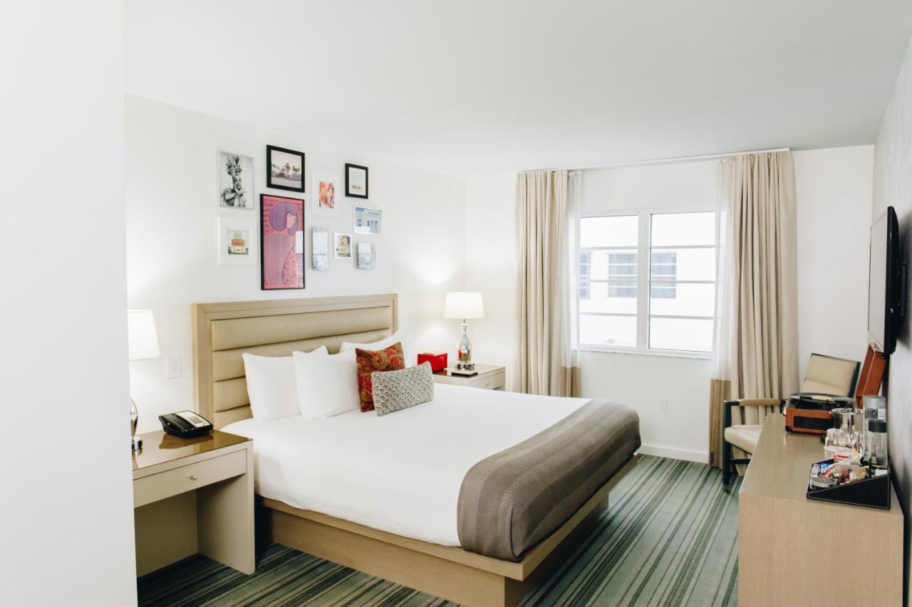 Chambre Lit King-Size - Accessible aux Personnes à Mobilité Réduite